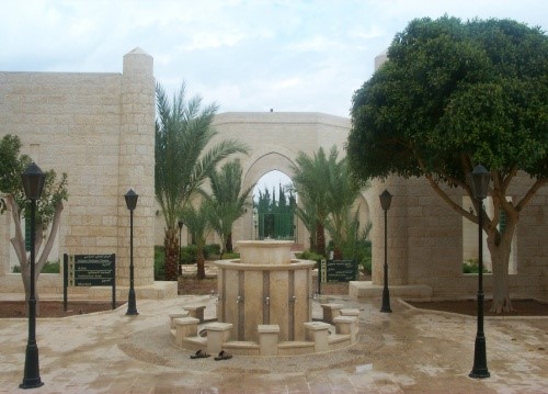 مقام_ابو_عبيدة_1
